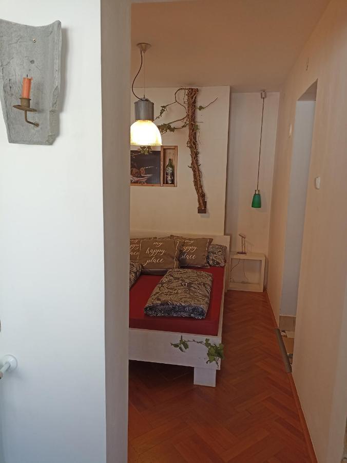Uj Vilag Appartement Harkány Buitenkant foto