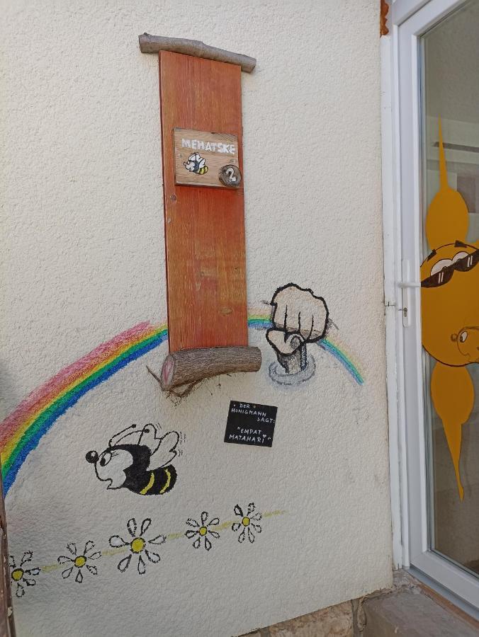 Uj Vilag Appartement Harkány Buitenkant foto